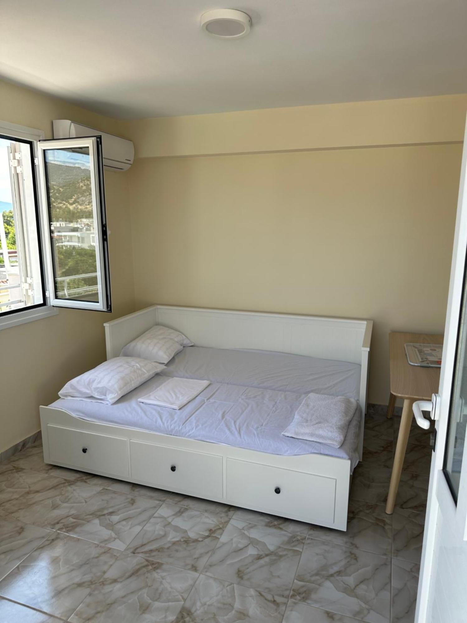 Eretria Apartment Екстер'єр фото
